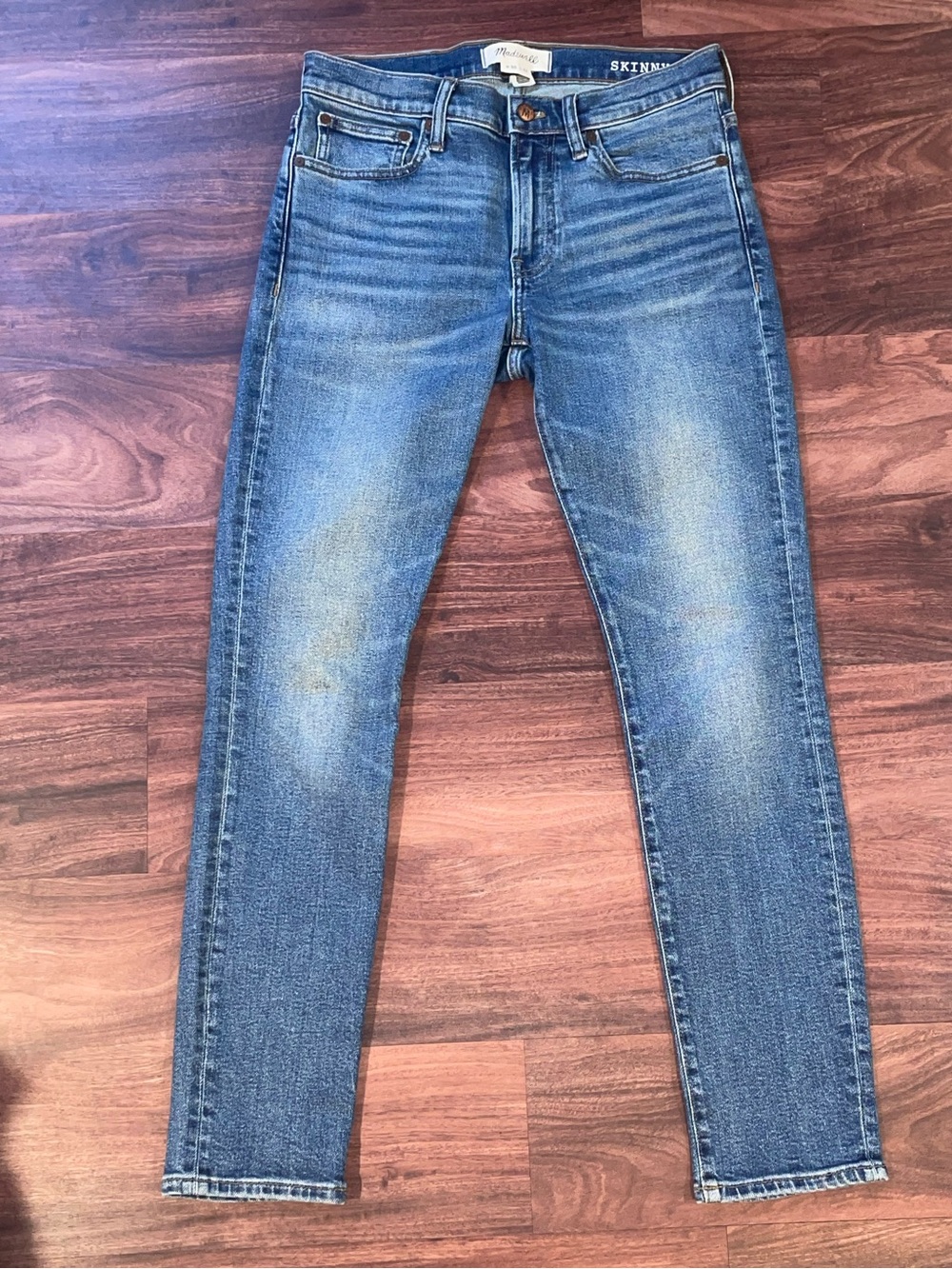 Madewell Skinny Jeans in Medium Blue Wash. 30x32